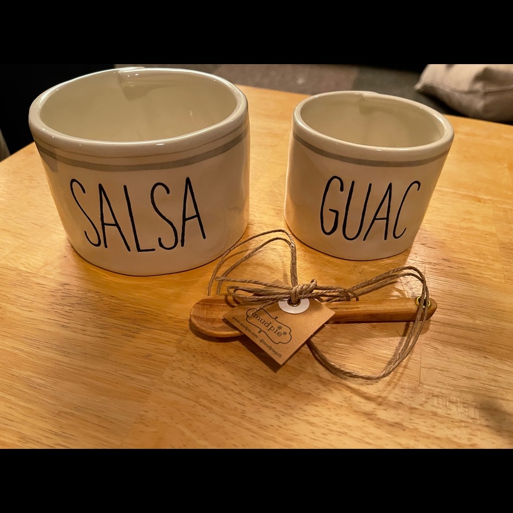 Mud pie bowl set